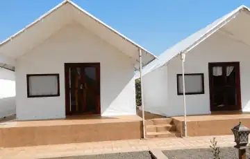 Resort tent