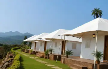 Luxury tent